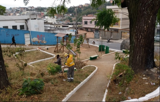 Empav realiza serviços de zeladoria nesta segunda-feira, 16. Empav realiza serviços de zeladoria nesta segunda-feira, 16.
