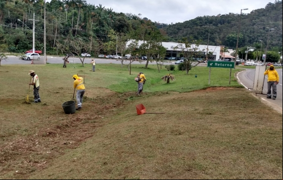 Operação Boniteza atua na zeladoria em bairros da cidade Operação Boniteza atua na zeladoria em bairros da cidade