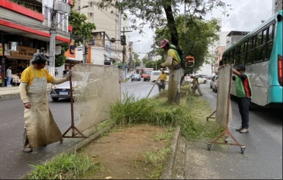 Avenida dos Andradas recebe zeladoria do Programa Boniteza Avenida dos Andradas recebe zeladoria do Programa Boniteza