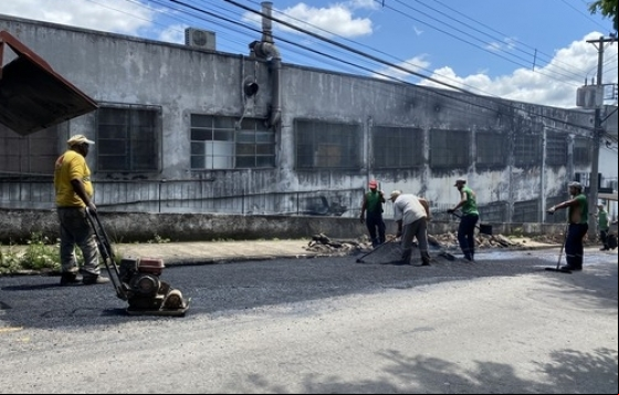 Programa Boniteza avança com a operação tapa-buracos na cidade Programa Boniteza avança com a operação tapa-buracos na cidade