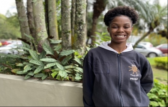 Jovem aprendiz da EMPAV é aprovada em vestibular na Universidade Federal Fluminense Jovem aprendiz da EMPAV é aprovada em vestibular na Universidade Federal Fluminense