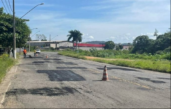 Avenida JK e o Norte recebem operação tapa-buracos do Programa Boniteza