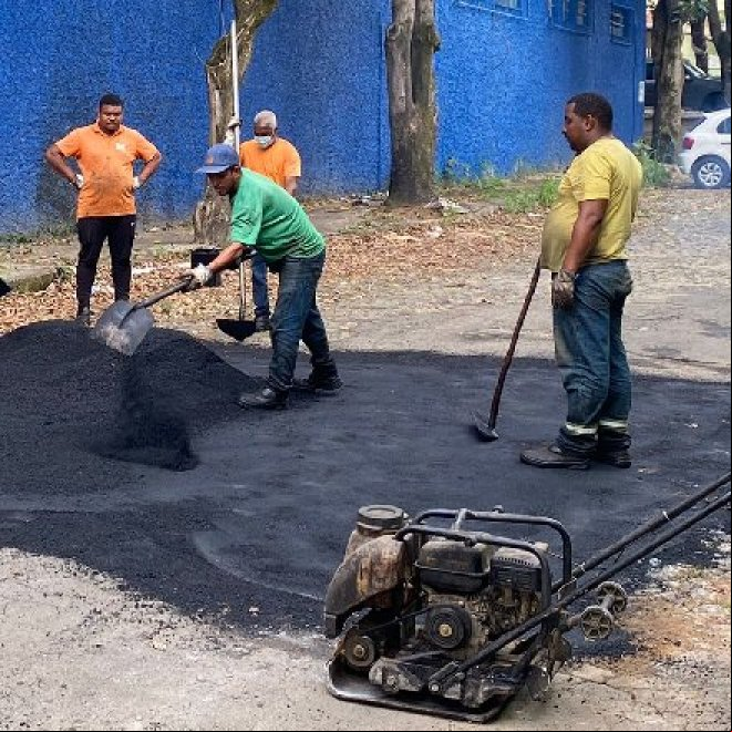 PJF atende mais de 60 bairros com os serviços de tapa-buracos em maio