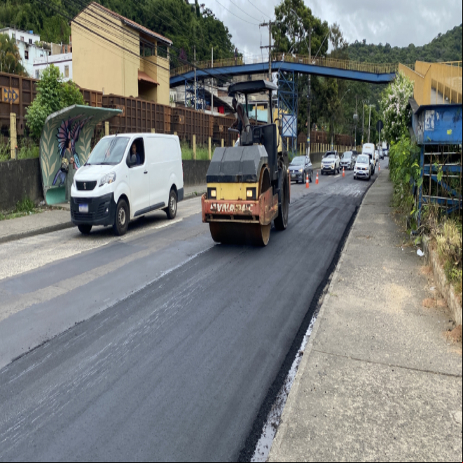 PJF avança no recapeamento da Avenida Coronel Vidal e da Rua Dr. Henrique Burnier PJF avança no recapeamento da Avenida Coronel Vidal e da Rua Dr. Henrique Burnier