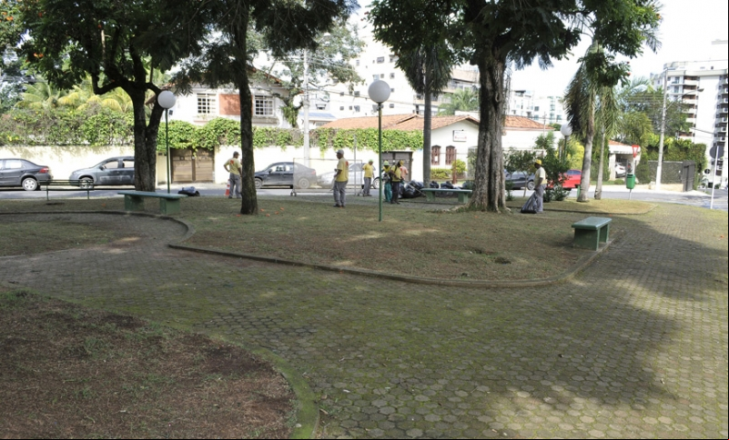Setor de parques e jardins da Empav atua em dez bairros Setor de parques e jardins da Empav atua em dez bairros