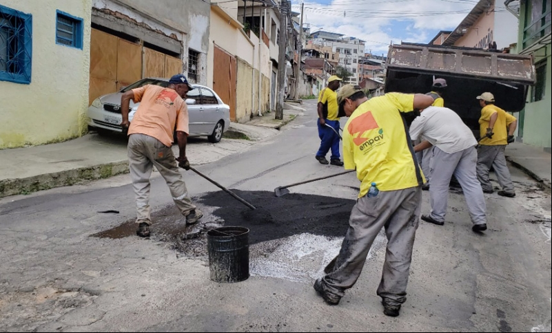 Empav realiza operação tapa-buracos em mais de dez bairros Empav realiza operação tapa-buracos em mais de dez bairros