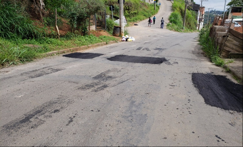 Empav realiza tapa-buracos nas regiões nordeste, oeste e central Empav realiza tapa-buracos nas regiões nordeste, oeste e central