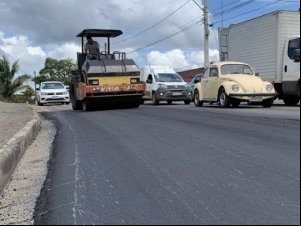 PJF dá sequência ao recapeamento asfáltico na Avenida Coronel Vidal