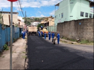 Prefeitura inicia recapeamento asfáltico no Bairro São Pedro