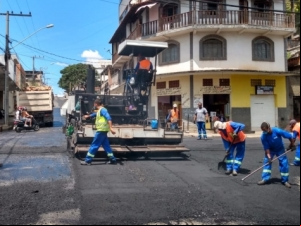 Prefeitura realiza asfaltamento nos bairros Cachoeira e São Benedito