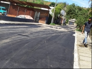 Parque das Águas e mais sete regiões recebem serviços de tapa-buracos