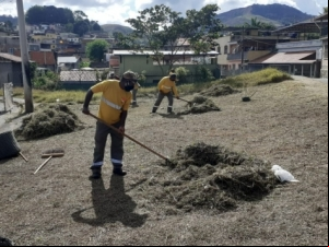 Empav realiza intervenções em praça do bairro Linhares