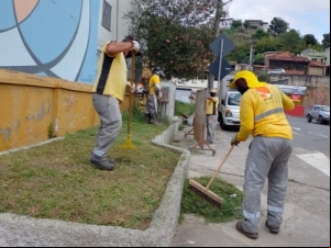 Operação Boniteza realiza manutenção em vias e praças