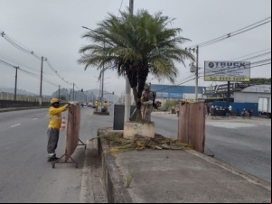 Zeladoria do Programa Boniteza atende 25 bairros em uma semana