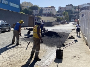 Em quatro dias, operação tapa-buracos da PJF realiza mais de 600 recomposições