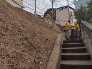 Praça de Paula Lima e outras sete praças recebem poda de grama e limpeza nesta quarta-feira, 10