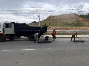 PJF atende 25 bairros com a operação tapa-buracos em sete dias