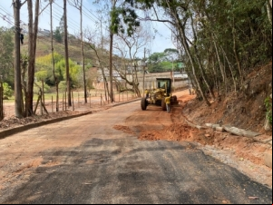 PJF dá sequência à pavimentação no Poço Dantas
