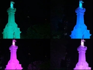 Monumento do Morro do Cristo recebe iluminação especial pelo Dia Mundial de das Doenças Raras