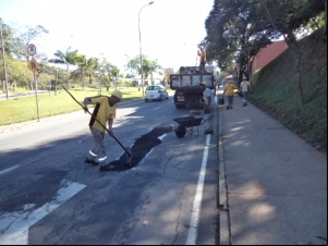 Operação tapa-buraco