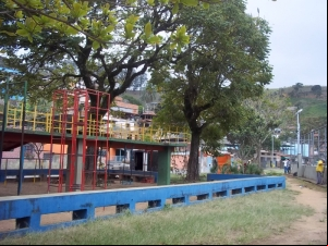 Empav realiza manutenção em Praça do bairro Jardim Esperança