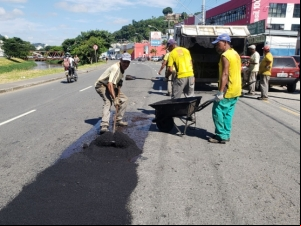 Empav realiza operação tapa-buracos em vários bairros