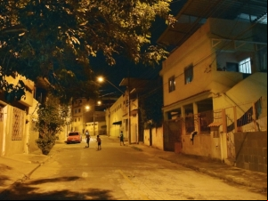 Prefeitura revitaliza iluminação de via do Bairro JK