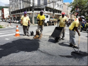 Operação tapa-buracos amplia atuação no final de semana