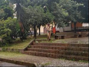 Empav realiza manutenção de praças no sábado