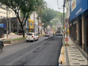 PJF entra na reta final de recapeamento na Avenida Dr. Paulo Japiassu Coelho